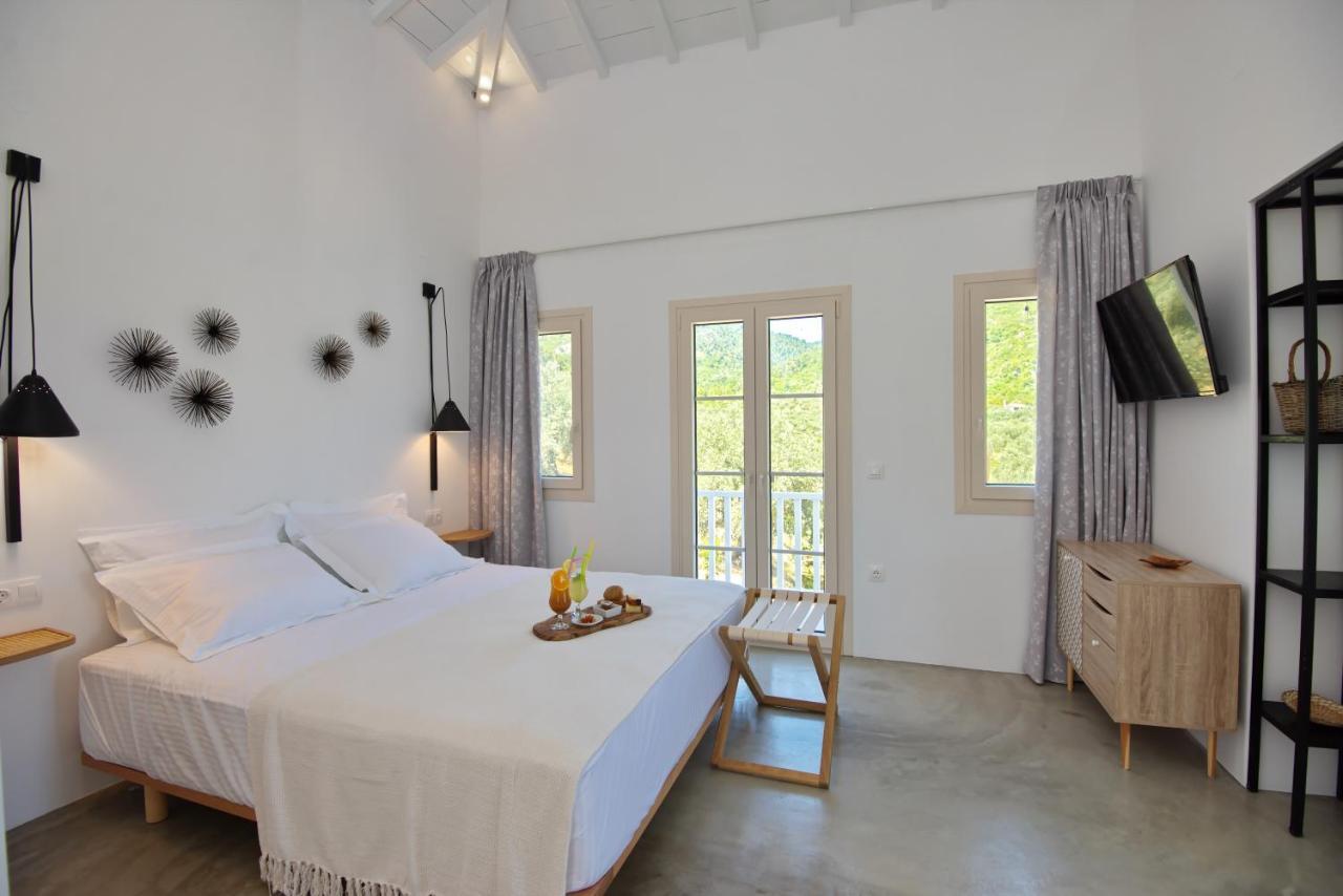 Eleon Suites Isomata Exterior foto