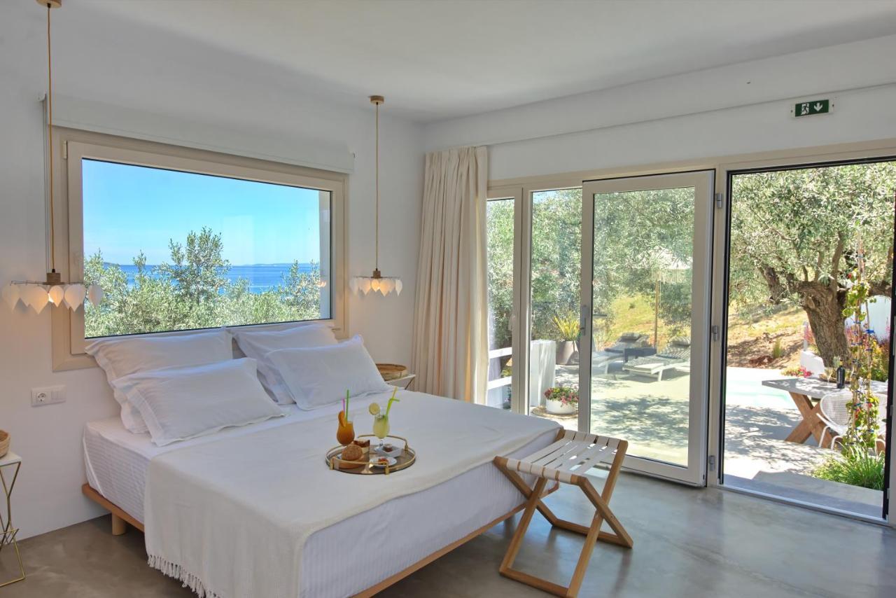 Eleon Suites Isomata Exterior foto